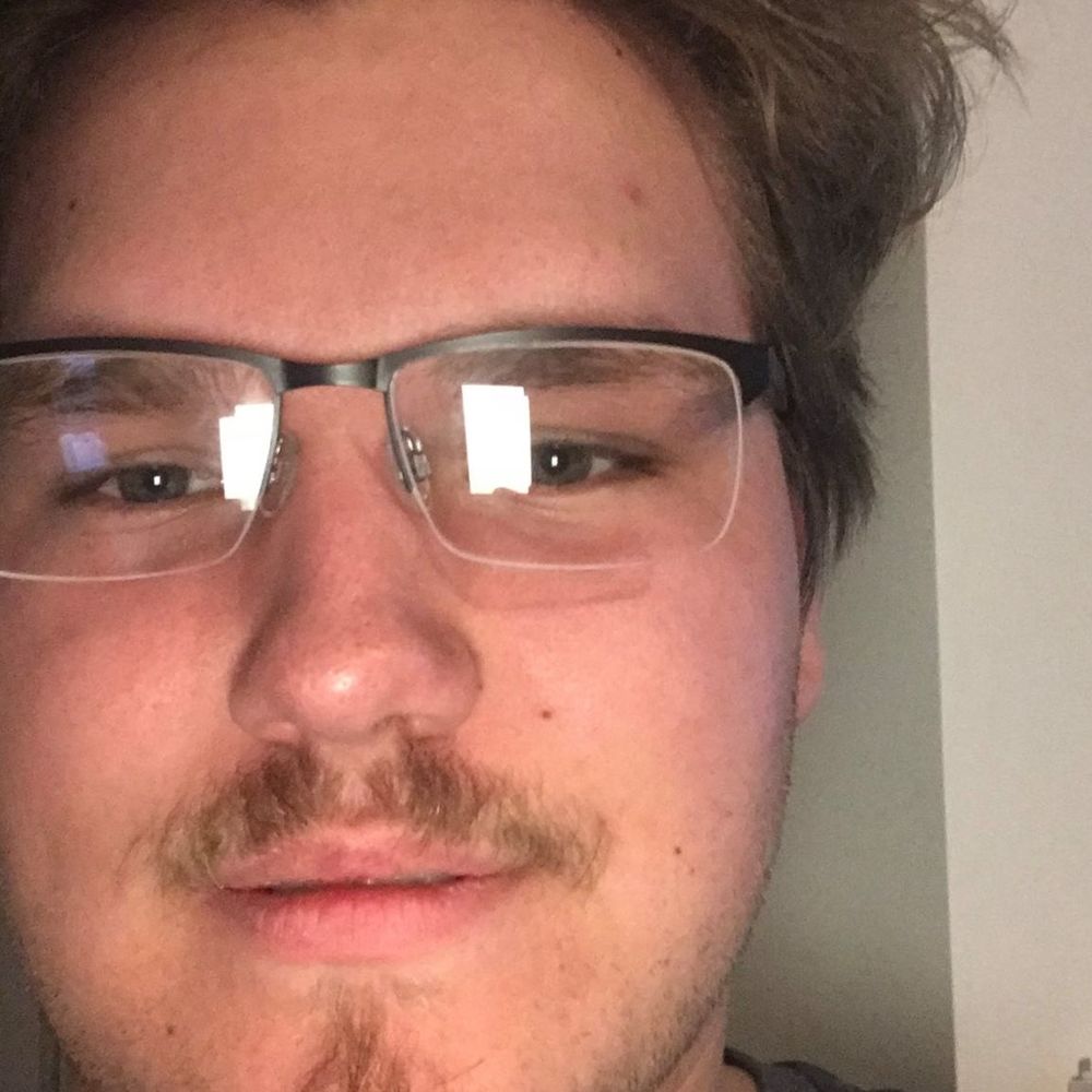 Meet your Posher, Lucas